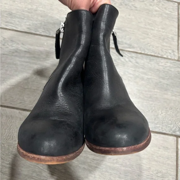 Gianni Binni Chellie Black Ankle Boots Size 7.5 - Picture 6 of 7